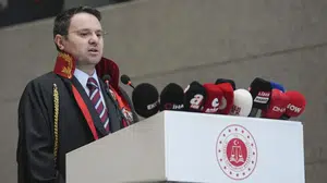 Akın Gürlek kimdir? Yeni Adalet Bakanı Akın Gürlek kaç yaşında, nereli, hangi görevlerde bulundu?