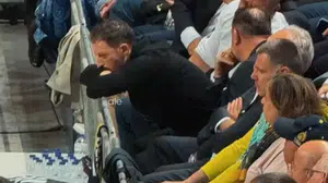 Tedesco’nun Yüzü Her Şeyi Anlattı: Maçı Bitirmeden Salonu Terk Etti!