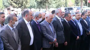 Baştuğ ailesinin Payas’taki vedasında kalabalık dikkat çekti