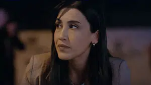 NESLİHAN ARSLAN HAYATI VE KİMDİR! Yaşı kaç, ne mezunu? İlk oyunculuk deneyimi ne?