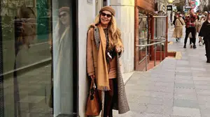 Gül Erda’nın sokak stili moda tutkunlarını büyüledi