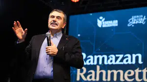 Bakan Tekin 'Çocuklarımızın milli ve manevi bilinci bizim önceliğimiz'