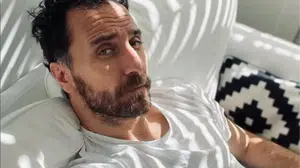 Dramatik Rollerin Aranan İsmi Fırat Çelik’in Özel Hayatı ve Kariyeri