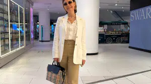 Özge Özder’den Net Mesaj: 'Kendini Kaptıran Profesyonel Değildir'