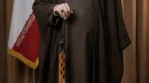 İran’da Lider Değişimi! Mücteba Hamaney’in Savaş Yıllarından Kareler Paylaşıldı