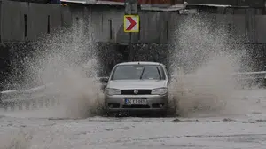 Valilik Açıkladı! İstanbul'da 3 Günde Metrekareye 97 Kilogram Yağış Düştü