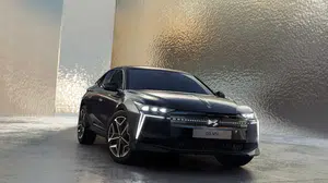 Otomobilde saray konforu: Yeni DS N°4 PALLAS donanımıyla Türkiye’de!