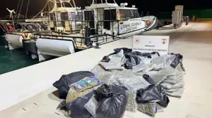 Mavi sularda büyük darbe! Tekneden tam 158 kilogram skunk çıktı
