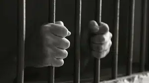 İskenderun'da satırlı dehşet: Menüde yemek bulamayınca katliam yapıyordu!