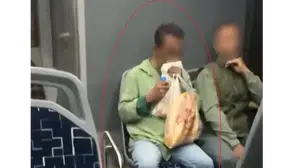 Sakarya halk otobüsünde poşetli skandal! Üstelik yolcuların gözü önünde...