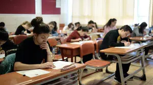 Şaka günü gerçeği ortaya çıktı: Dersler iptal edilmedi!