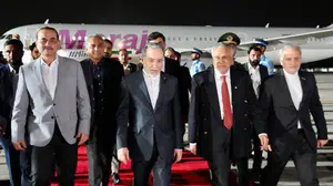 Savaşın kaderi bu turda belirlenecek! Arakçi İslamabad’da kiminle görüştü? Tahran’dan kritik hamle