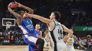 Anadolu Efes - Partizan maçı saat kaçta, hangi kanalda, şifresiz mi? S Sport ve Idman TV frekans bilgileri nedir?