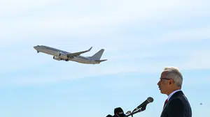 Uçak yolcusu sayısı İstanbul nüfusunu devirdi: Bir ayda 16 milyon kişi uçtu!