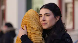 Taşacak Bu Deniz’de kan donduran an! Adil vuruldu mu, Esme ölümle burun buruna!