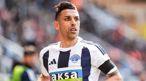 Kasımpaşa Alanyaspor'u İrfan Can Kahveci'nin korner golüyle mağlup etti