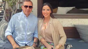 Gürsel Tekin'in eşi ne iş yapıyor? Mehtap Özkan kimdir, kaç yaşında, ne mezunu, hangi kanalda çalışıyor?