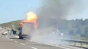 Kuzey Marmara Otoyolunda Can Pazarı! Alevler İçindeki Tır Herkesi Dehşete Düşürdü