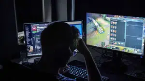 Sosyal medyada yaş doğrulama zorunlu oldu: Artık herkes giremeyecek!