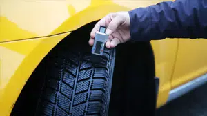 Kış lastiği uygulaması yarın bitiyor mu, son gün 15 Nisan mı? Yakıt tüketimi ve fren mesafesine dikkat!