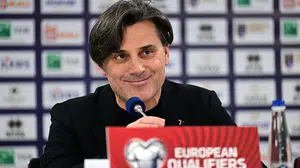 Montella tarih yazdı! Türkiye 24 yıl sonra Dünya Kupası’na nasıl kaldı, ilk yabancı teknik direktör mü oldu?