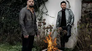 Bora Duran yeni projesinde genç müzisyenle bir araya geldi