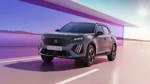 Peugeot E-2008 mayıs 2026 kampanyası: Elektrikli SUV kredi ve nakit indirim fırsatları neler?