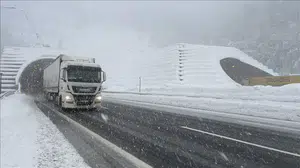 Bahar beklerken kış geri geldi: Düzce’de beklenmedik manzara