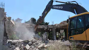 O mahallelerde kaçak yapılar tek tek yıkılıyor! Bodrum’da kararlı mücadele