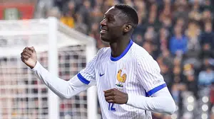 Osimhen'e muhteşem partner: Kolo Muani adım adım Galatasaray'a!