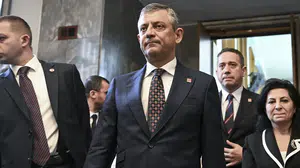 Mahkemeden Özgür Özel’in kurultay talebine ret!