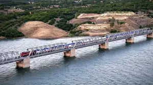Tek bir cıvatası bile yok! Türkiye’nin 40 yıllık dev köprüsü zamana meydan okuyor