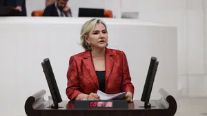 Nimet Özdemir hangi partili? Kimdir, kaç yaşında, nereli, asıl mesleği ne, CHP'den neden istifa etti, hangi partiye geçecek?