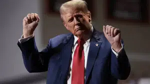Trump'tan onlarca ülkeye yeni gümrük vergileri