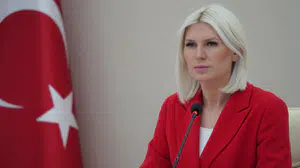 CHP'den bir ayrılık daha! Bilecik Belediye Başkanı Melek Mızrak Subaşı Yeni Parti'ye geçiyor