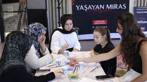 Konya Kültür Yolu Festivali'nde geleneksel sanatlar ve müzik buluştu