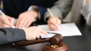 Boşanmada nafaka ve mal paylaşımında yeni dönem! Bilinmesi gereken detaylar