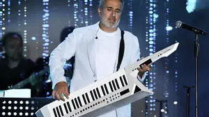 Emrah Bodrum'da sahne aldı: Yalıkavak Günay'da unutulmaz gece