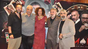 Kumar Gerçek Bir Bağımlılık Akıl Almazdır filminin galası yapıldı