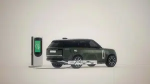 Sessiz güç sahneye çıktı: İşte tam elektrikli Range Rover’ın fiyatı ve özellikleri!