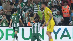 Bursaspor’da Kelechi Iheanacho tarihi gol serisine imza attı