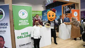 Yeşilyurt Belediyesinin İstanbul'daki tanıtım standı ziyaretçilerini ağırlıyor