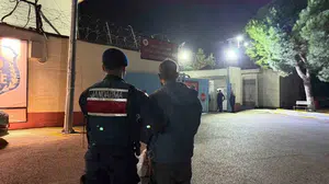 Turgutlu'da 21 yıl 4 ay hapis cezasıyla aranan cezaevi firarisi yakalandı