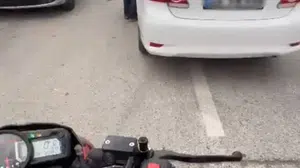 Eskişehir'de trafikte kendisini emekli polis olarak tanıtan sürücü ceza yazdırmakla tehdit etti
