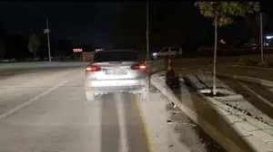İkinci el pencere bakmaya gittiği sanayide aracından uyuşturucu çıktı