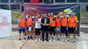 Bayburt'ta 4. Kamu Spor Oyunları voleybol il birinciliği tamamlandı
