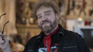 Attila Atasoy 53 yıllık sahne kariyerini sonlandırdı: Sadece yardım gecelerinde sahne alacak