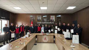 Afşin'de modern sulama eğitimini tamamlayan çiftçilere özel cihaz