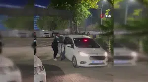 Kadıköy'de intihar girişiminde bulunan şahıs ikna edilerek teslim oldu