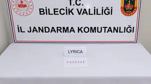 Bilecik'te jandarma ekiplerinin yol kontrolünde uyuşturucu hap ele geçirildi